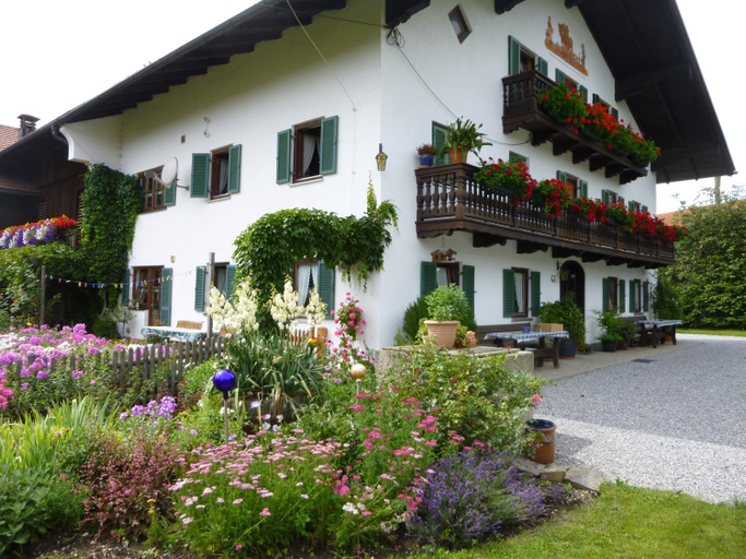 Exterior & Views 4, Ferienwohnungen "Zum Bauern", Rosenheim