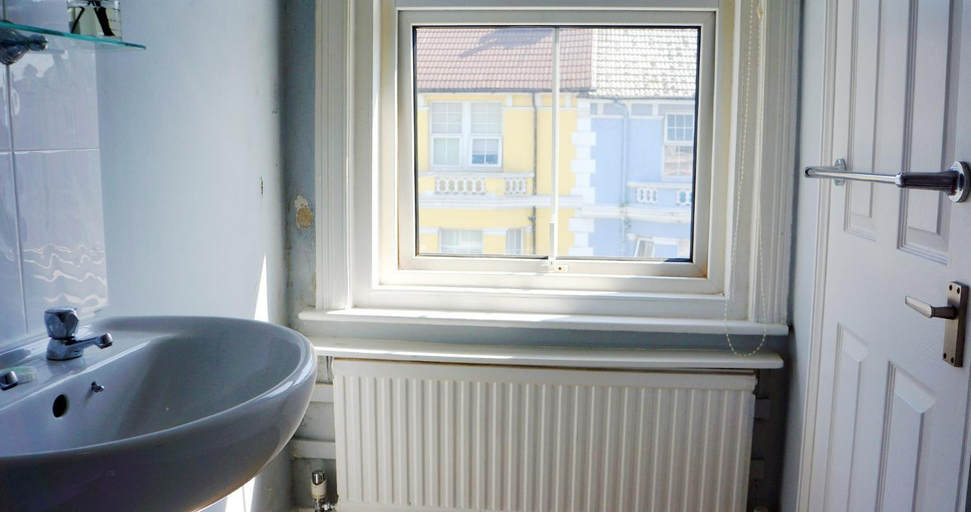 Bathroom 5, The Loriston, East Sussex