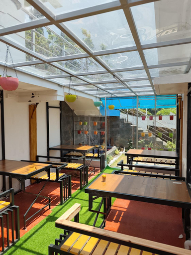 Food & Drinks 2, DIAMOND HILL VIEW, The Nilgiris