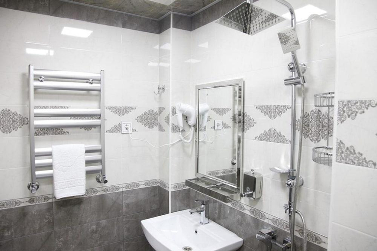 Bathroom 3, Nord West Hotel Baku, Baku