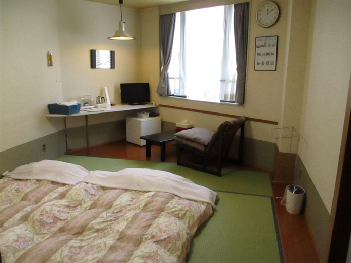 Bedroom 2, Hotel Kamomekan, Hakodate