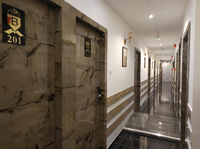 Public Area 2, Hotel Beverly Palace Sanatacruz, Mumbai Suburban