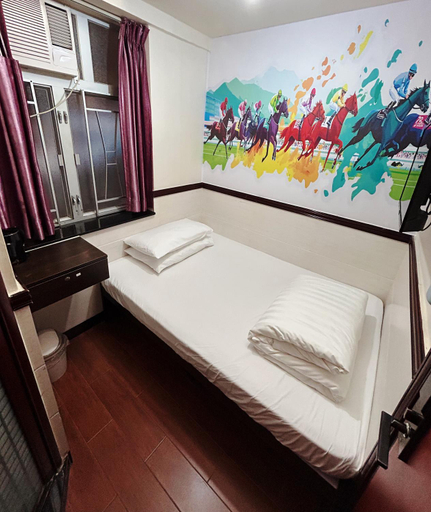 Bedroom 4, National Inn, Kowloon