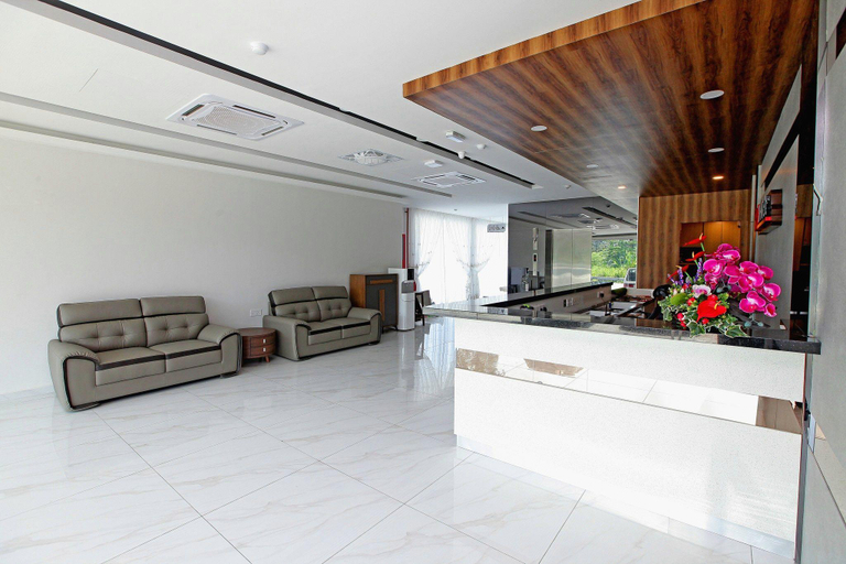 Others 4, B&L Hotel, Batang Padang