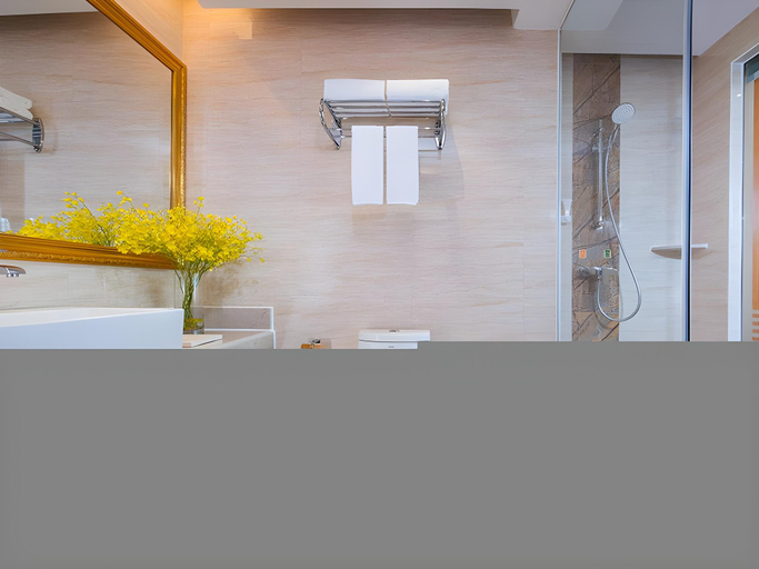 Bathroom 3, Vienna Hotel Shenzhen Pingdi Huancheng South Road, Shenzhen