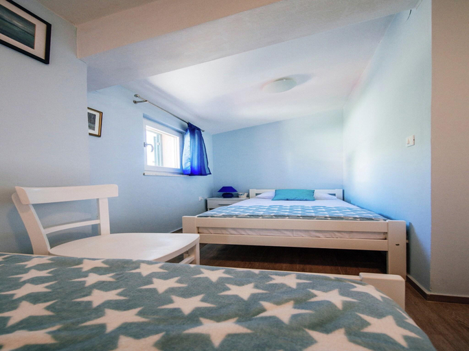 Bedroom 2, Awesome apartment in Zadarska županija w/ , Starigrad