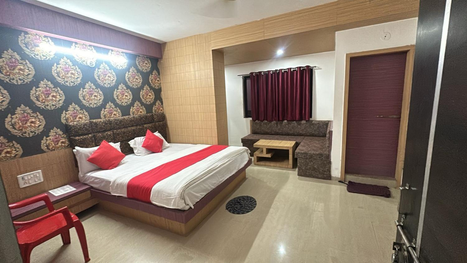 Bedroom 2, hotel prince palace, Ratlam