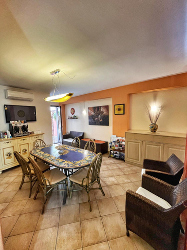 Others 3, B&B Epos Acitrezza, Catania