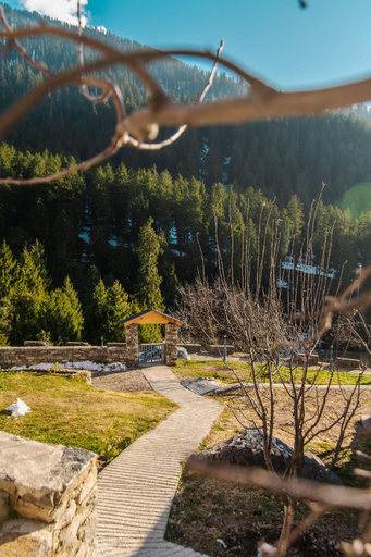 Entrance, Kriday Villa, Kullu