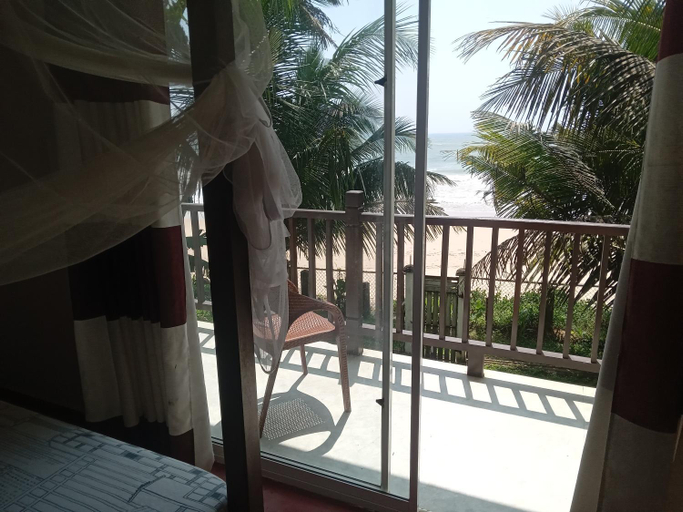 Others 2, Himana Beach Rest, Matara Four Gravets