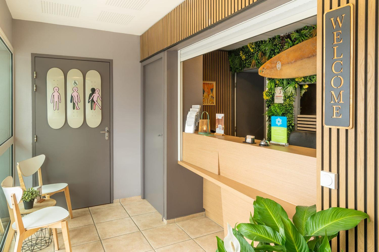 Public Area 2, Sure Hotel by Best Western Mont-de-Marsan, Landes