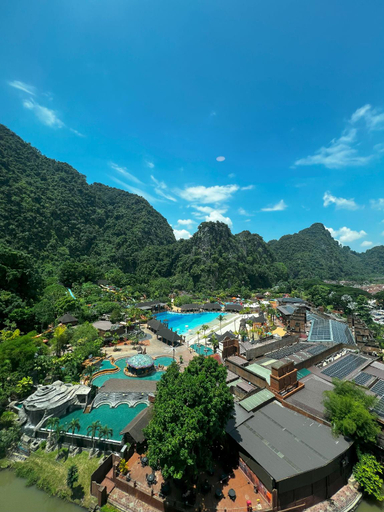 Water park, Sunway Onsen Ipoh by EUcation Home, Kinta