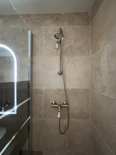 Bathroom 3, hotel particulier d'hote le Philippe-le-Bel, Gard