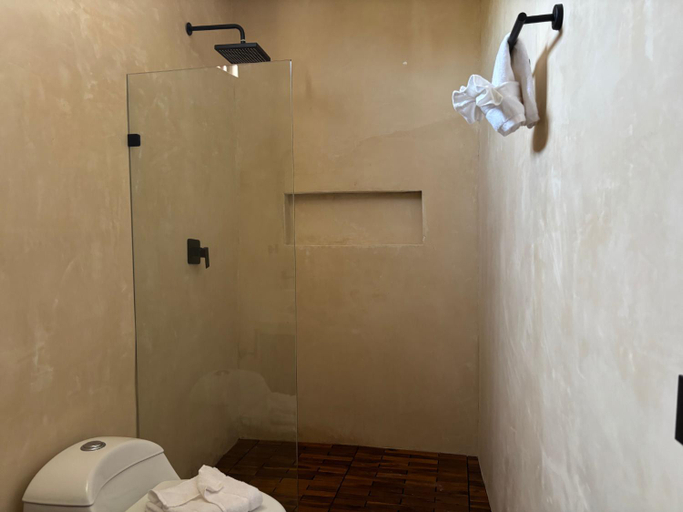 Bathroom 2, Ananda Hotel Boutique, Lázaro Cárdenas