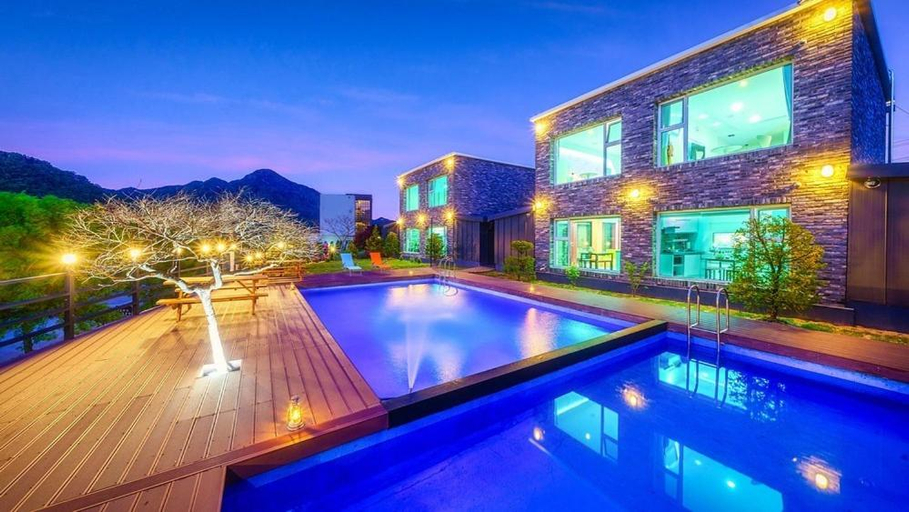 Sport & Beauty 3, Nami Island River North Pool Villa, Gapyeong