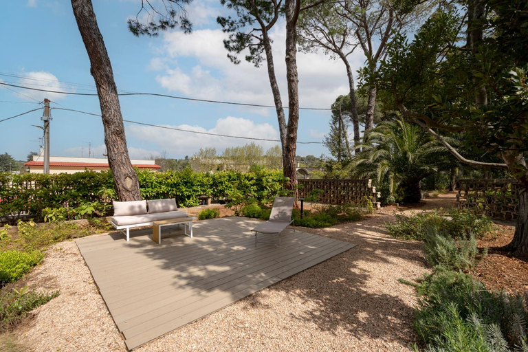 Others 3, GuestHost - Borgo Lucia Trulli with pool, Brindisi