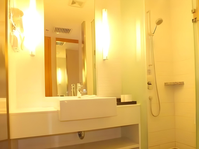 Bathroom, JI Hotel Changsha Wuyi Square Furong Middle Road, Changsha