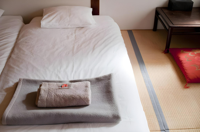Bedroom 4, SARUYA HOSTEL, Fujiyoshida