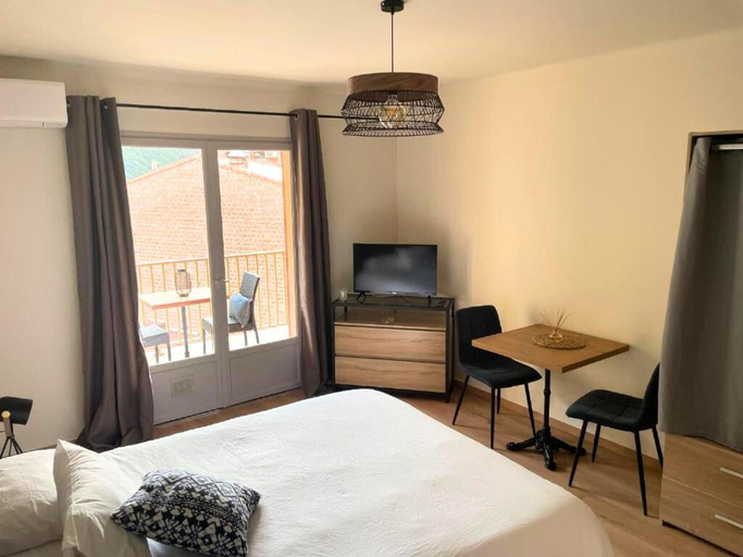 Bedroom 2, Les residences du port appartements meubles, Corse-du-Sud