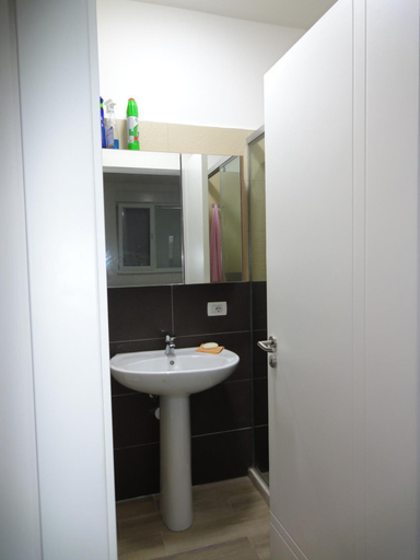 2, Niki Apartments Shen Gjin, Lezhës