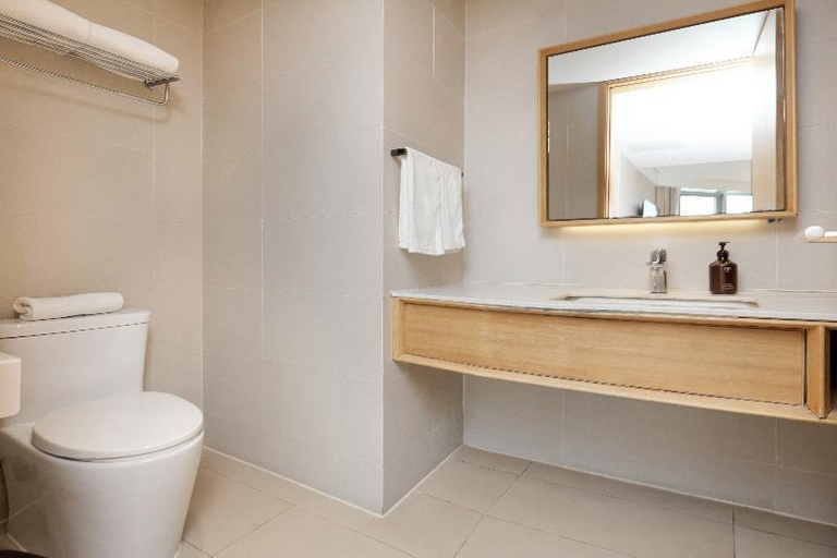 Bathroom 4, Ji Hotel Lianyungang Municipal Government, Lianyungang
