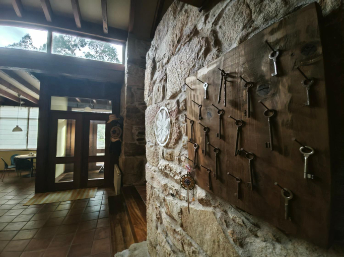 Exterior view 4, Casa O Cruceiro de Aguiar, Pontevedra