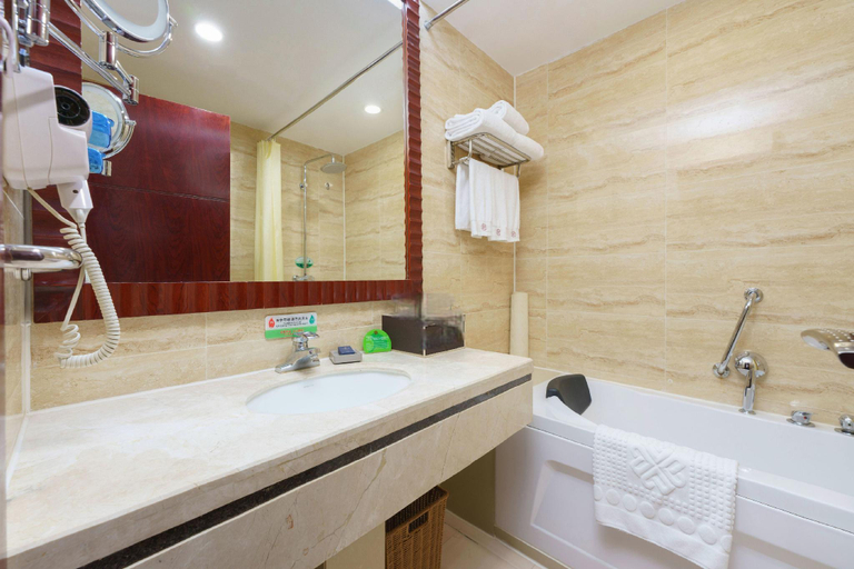 Bathroom 4, Mingyuan Newtime Hotel, Ürümqi