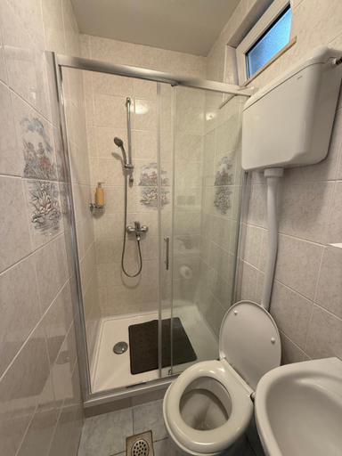 Bathroom 3, Apartments Culina, Dubrovnik