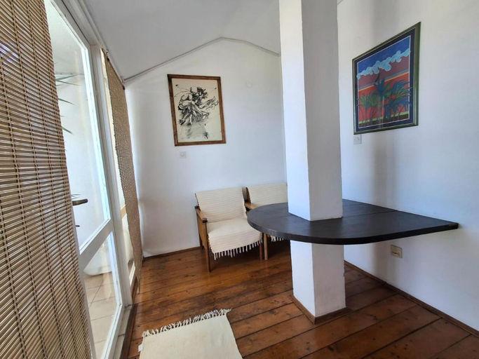 Others 5, Apartment Stefan