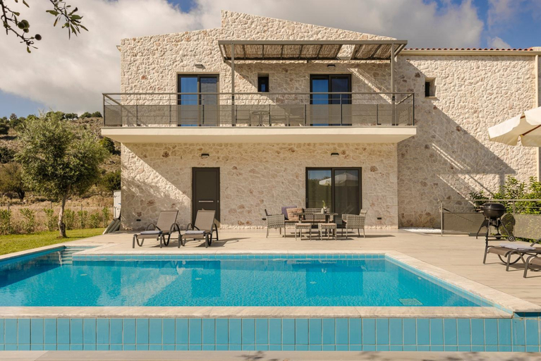 Sport & Beauty 2, Petradi Villa Skala II, Ionian Islands