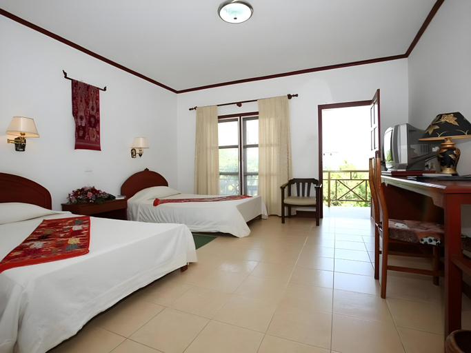 Bedroom, Vansana Plain of Jars Hotel, Pek