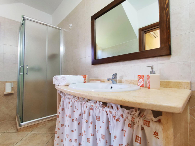Bathroom 3, AlliPatuli Apartments, Lecce