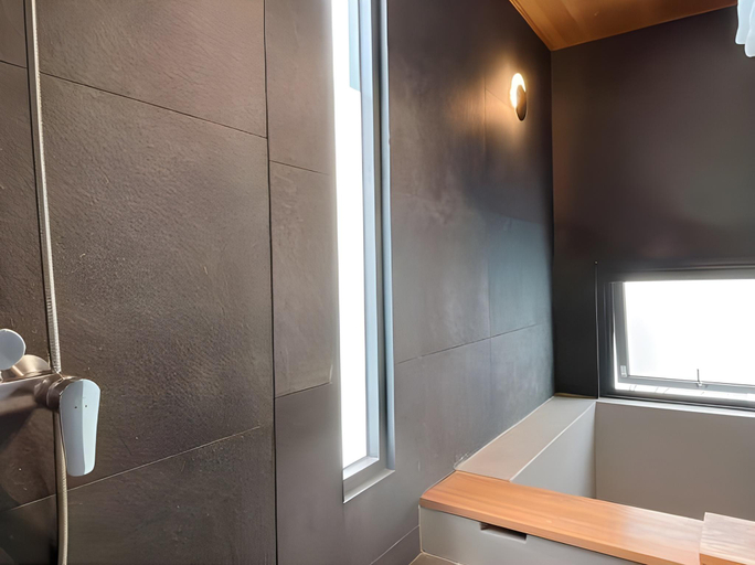 Bathroom 5, AQUATREE, Hualien