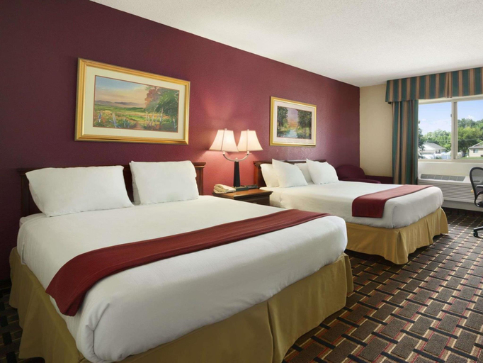 Bedroom 3, Quality Inn Lincoln Cornhusker, Lancaster