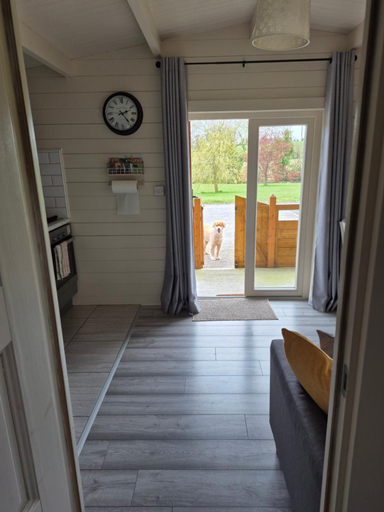 Bedroom 2, Nellies Cottage B&B