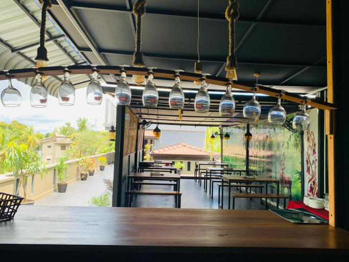 Food & Drinks 3, The Emerald Retreat, Galle Four Gravets