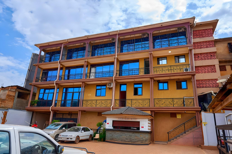 Others 3, Twintower hotel, Kampala