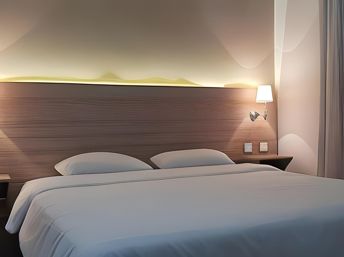 Bedroom 3, Pandream Hotel Apartments