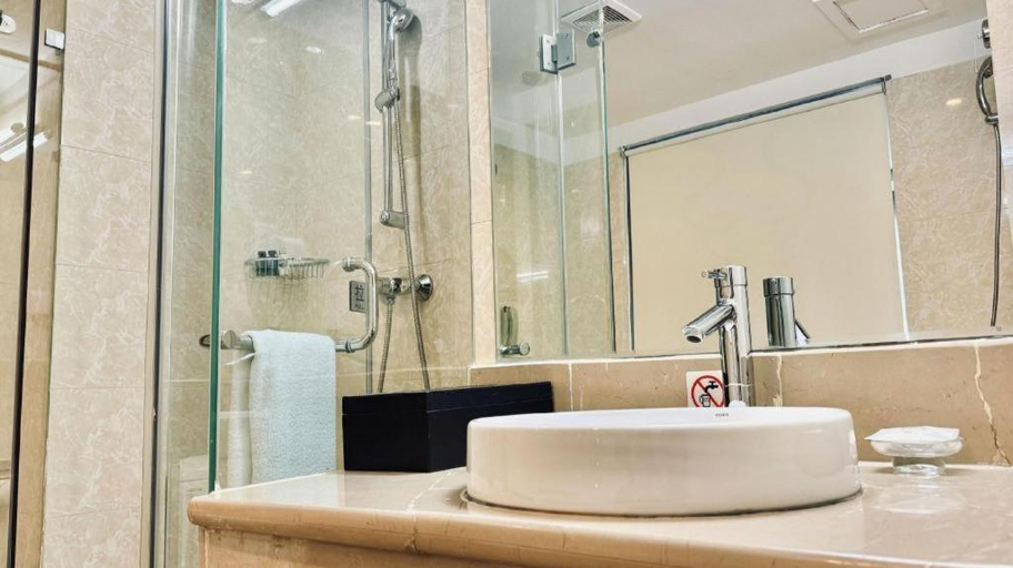 Bathroom 4, Lhasa Hotel, Lhasa