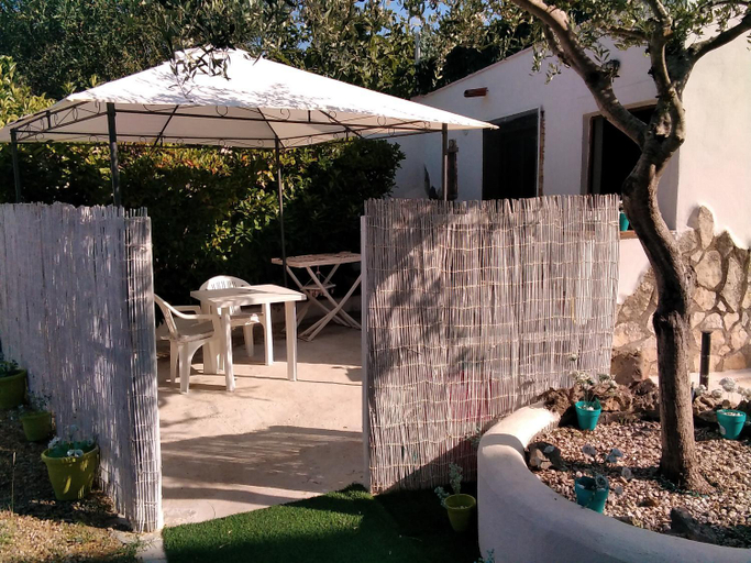 Others 4, Residence rosa blu, Salerno