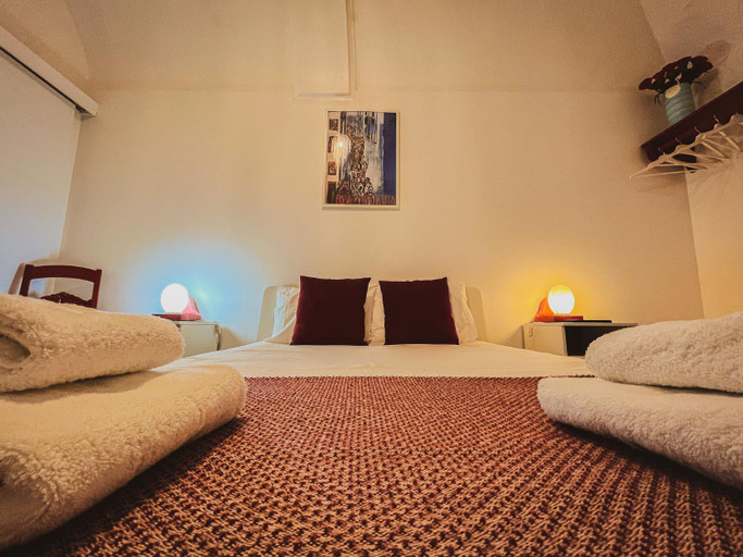 Bedroom 4, Very Typical - Alojamento Local, Elvas