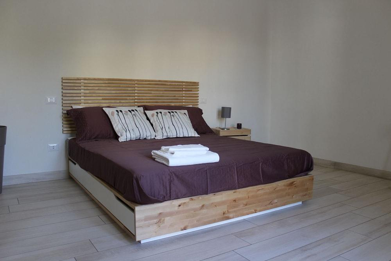 Bedroom 2, Ciatu Miu, Syracuse