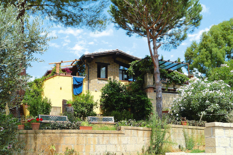5, Family Apartment in Guardistallo with Pool, Pisa