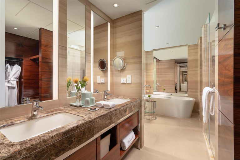 Bathroom 5, Kempinski Hotel Taiyuan, Taiyuan