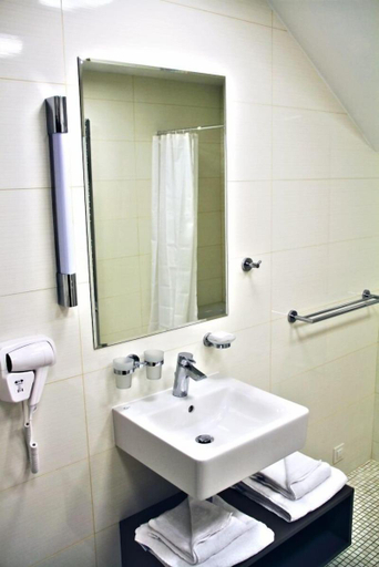 Bathroom 2, Hotel& Restaurant Vetruse, Ústí nad Labem