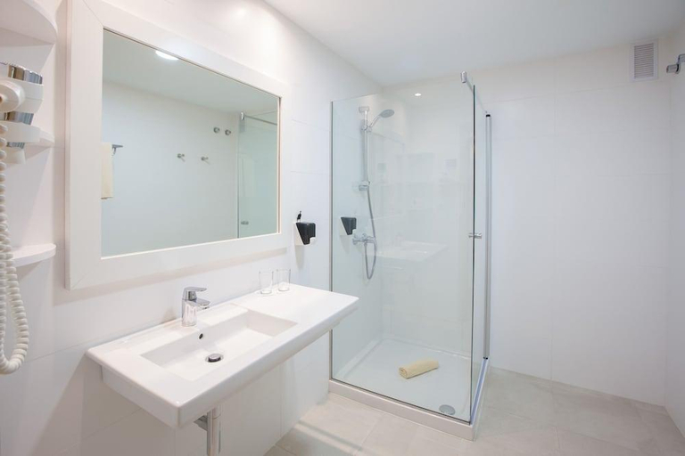 Bathroom 5, Grupotel Las Pitas, Las Palmas
