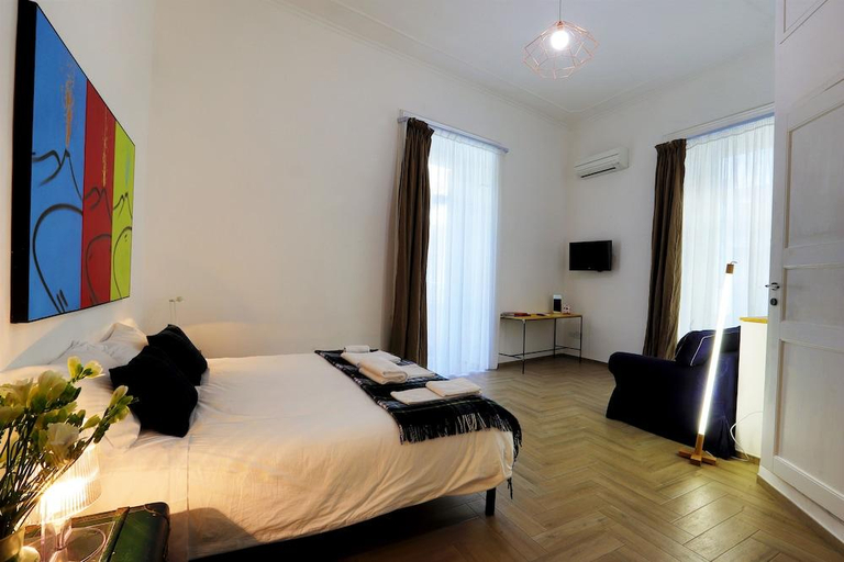 Bedroom 4, Palazzo Bevilacqua Napoli B&B, Napoli