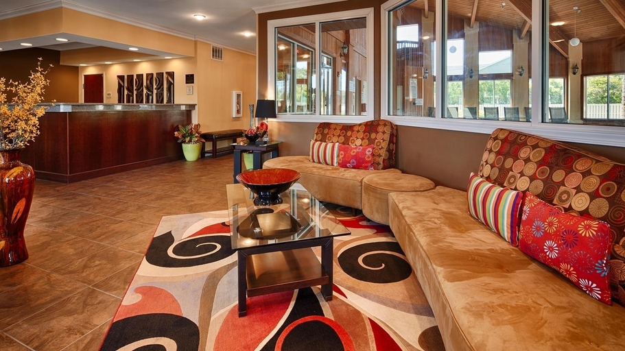 Public Area 2, Spark by Hilton Wilmington Carolina Beach Rd, New Hanover