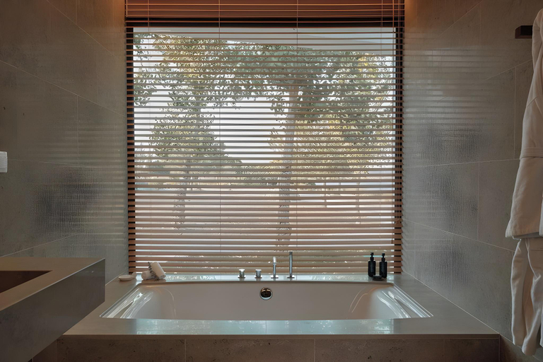 Bathroom 5, L'AND Vineyards, Montemor-o-Novo