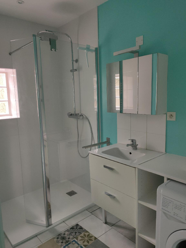 Bathroom 3, Trésor de Beaurains, Pas-de-Calais